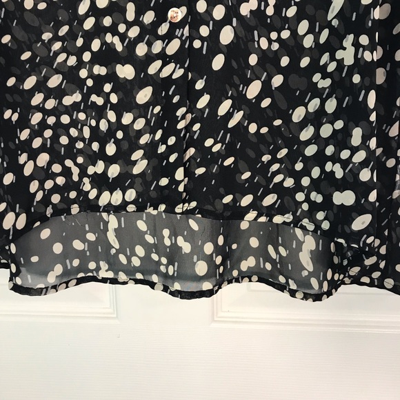 Quintessential black and cream sheer button down. - Picture 3 of 8